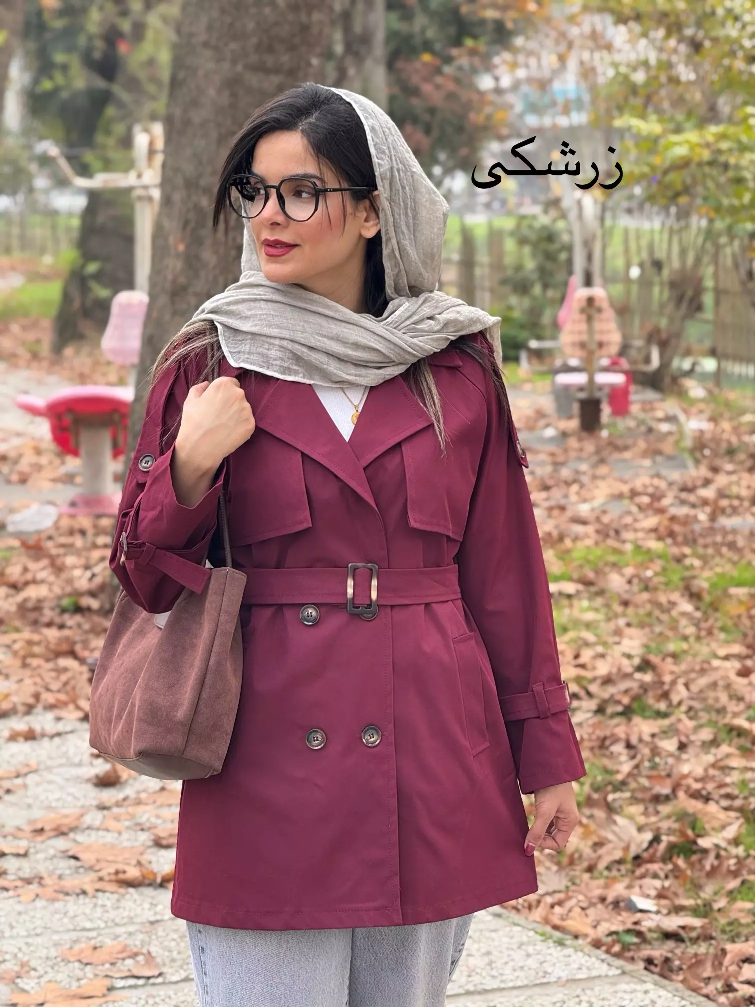 ترنچ کت چهاردکمه